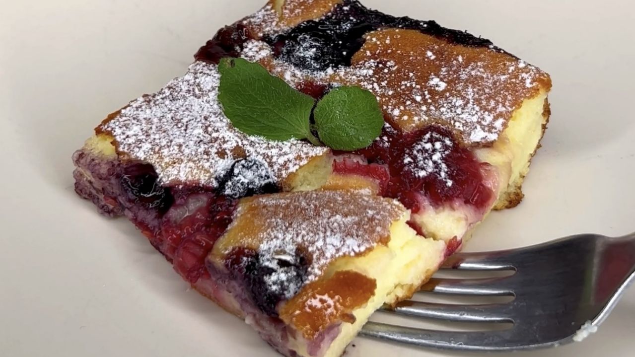 TORTA PROTEICA SENZA FARINA Solo 4 ingredienti, facilissima! Senza lievito, senza zuccheri aggiunti, questa torta è adatta proprio a tutti‼️